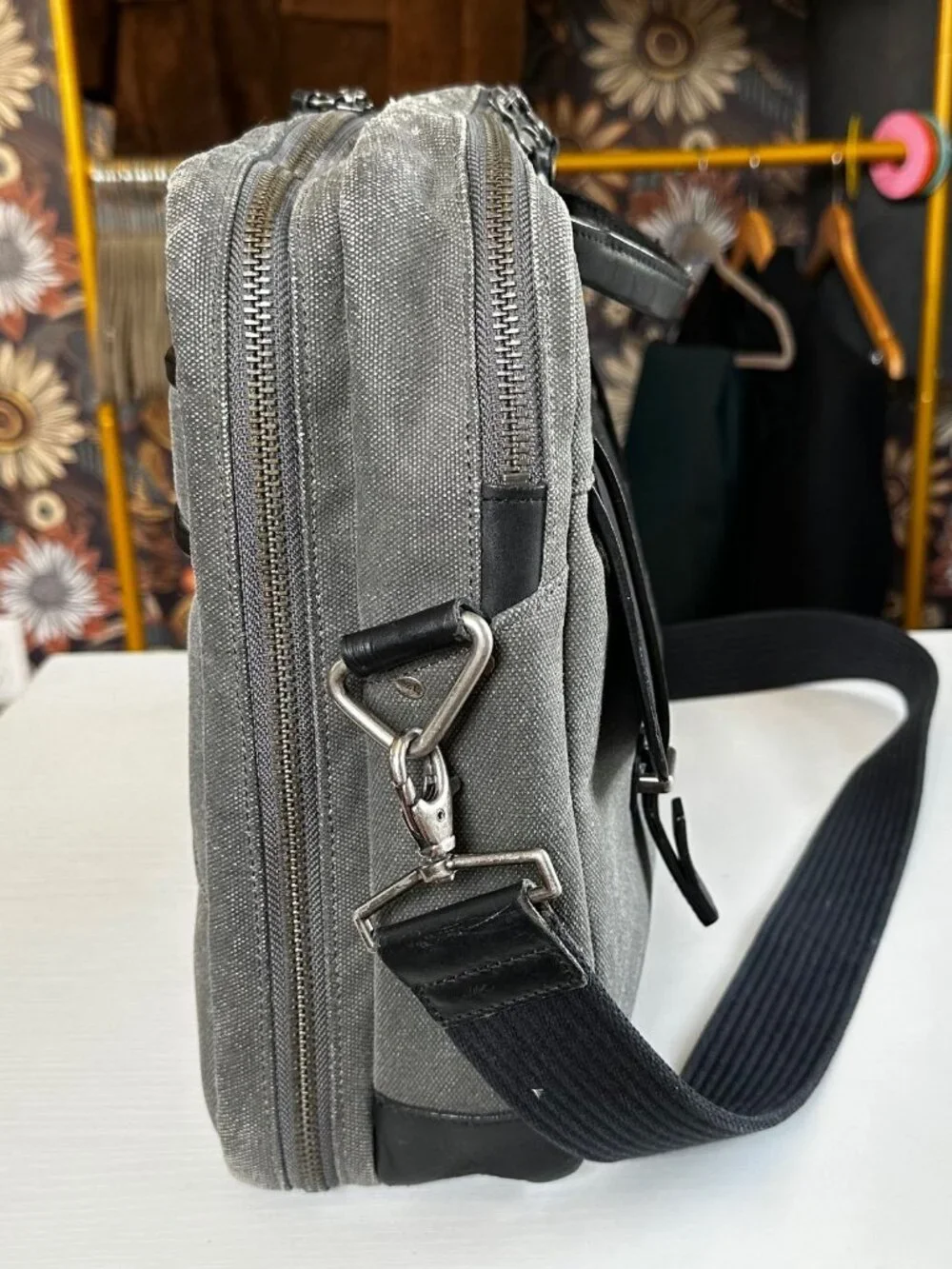 Timbuk2 brand style